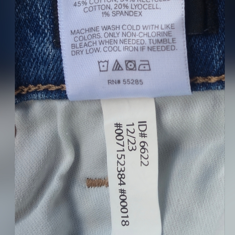 Express 70s Flare Mid Rise Stretch Light Blue Flare Jeans Size 2R - Picture 8 of 11
